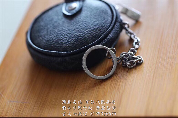 M62796 Monogram Pouch 包饰与钥匙扣 LV高仿包包