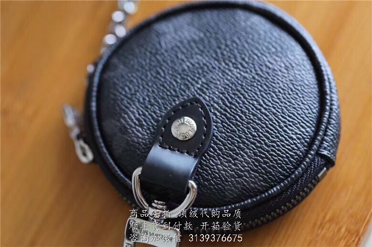 M62796 Monogram Pouch 包饰与钥匙扣 LV高仿包包