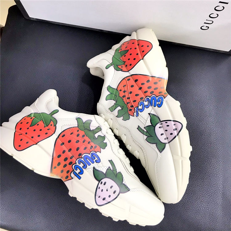 古驰/gucci rhyton 系列女士 gucci 草莓印花运动鞋 576963 drw00