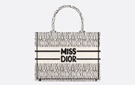 Dior/迪奥 白色和黑色 Miss Dior Allover 图案刺绣 中号 Book Tote 手袋 M1296ZEZE